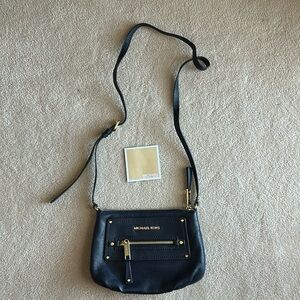 Navy Micheal Kors Crossbody